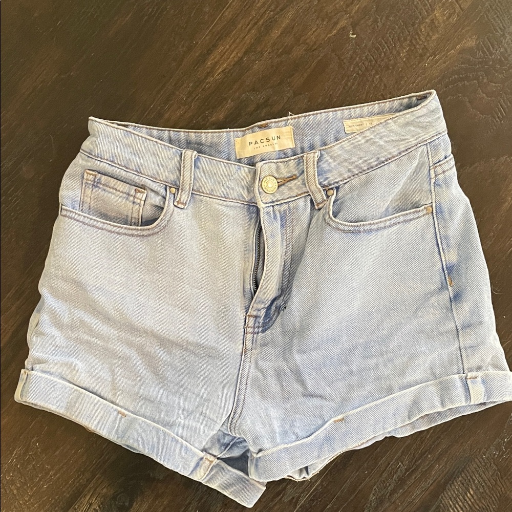 PacSun Light Wash Women's Jean Shorts